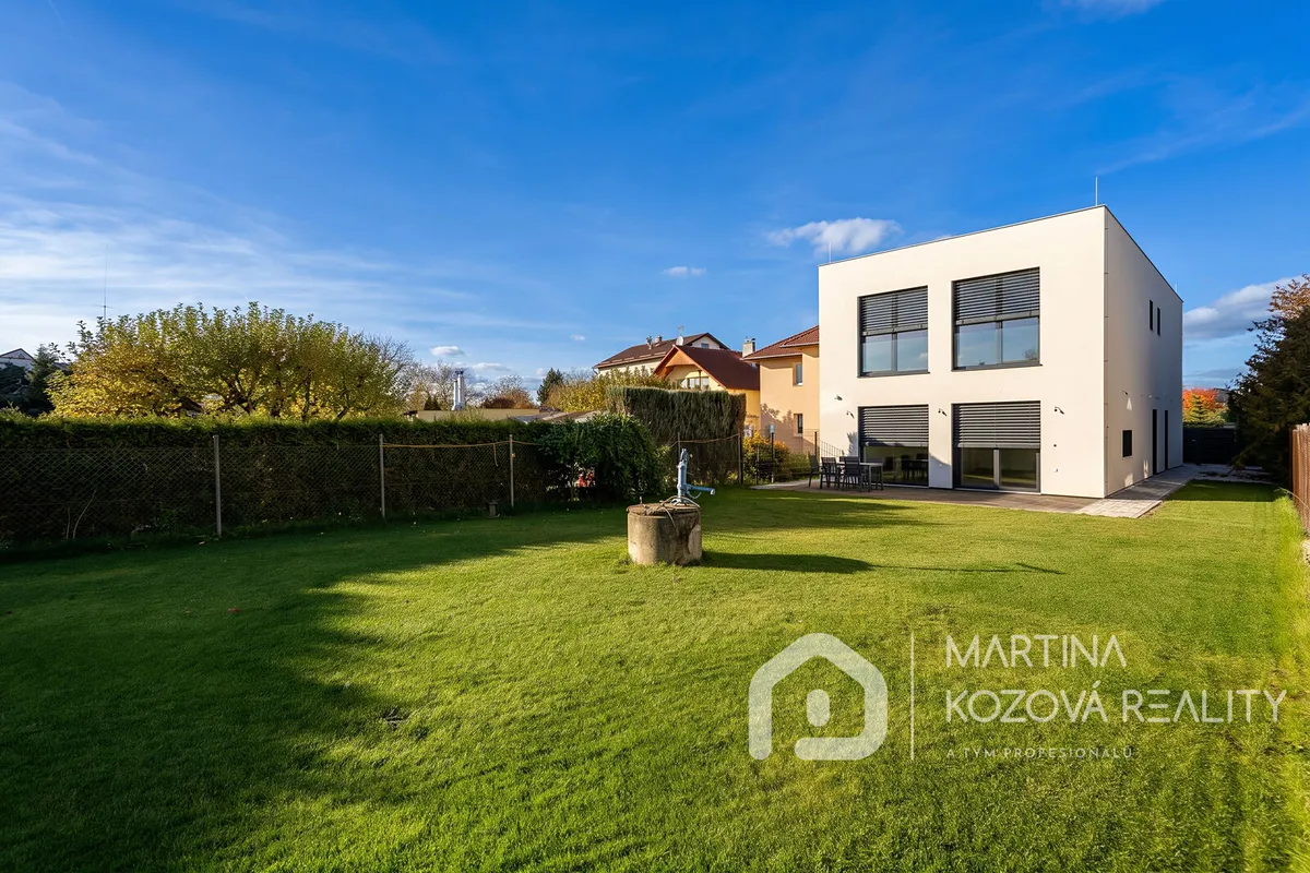 Prodej rodinného domu 177 m², pozemek 551 m²